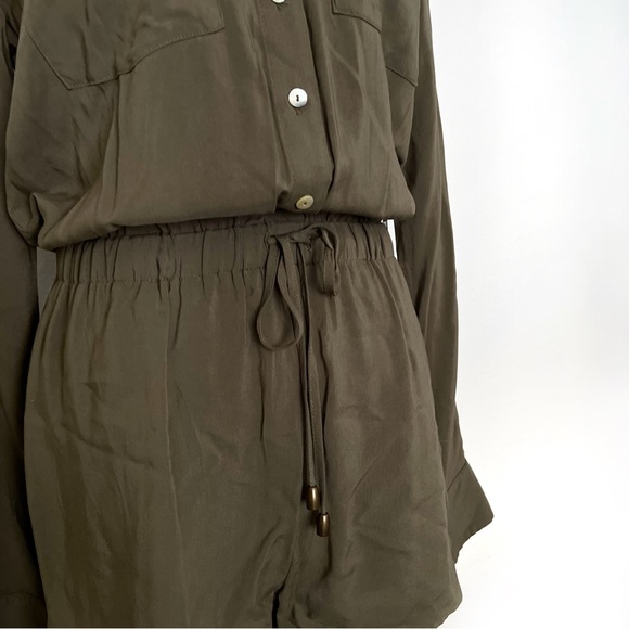 ROMPER JUMPSUIT OLIVE GREEN Forever 21 Button Long sleeve Elastic Waist Tie Siz… - Picture 6 of 15